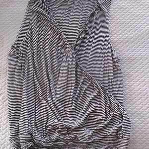 Motherhood nursing/ maternity tops lot xl